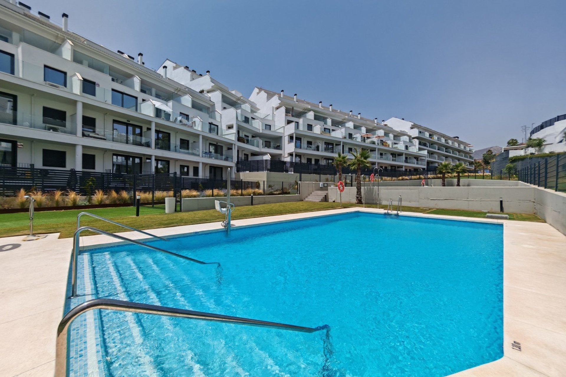 Resale - apartment - Fuengirola - Torreblanca