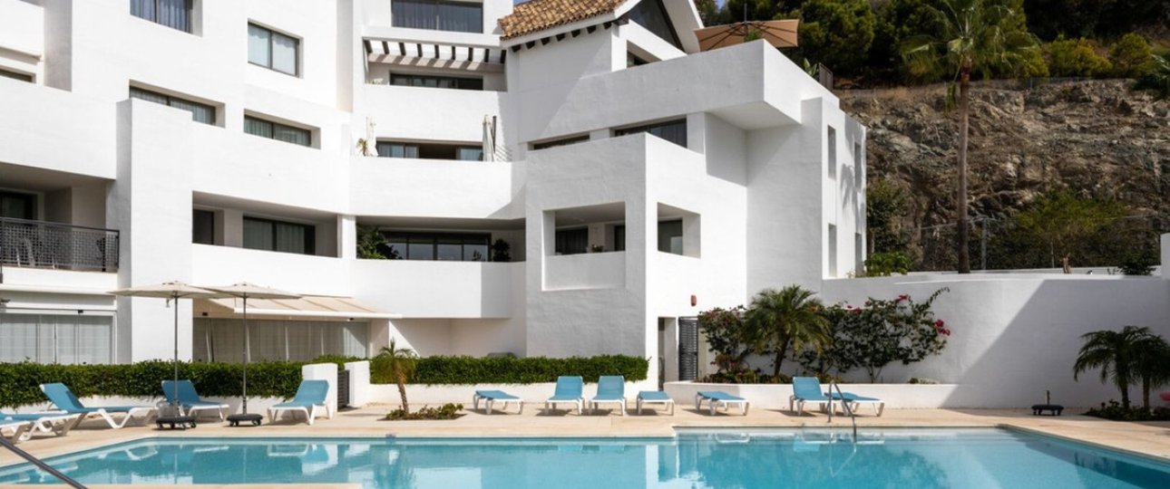 Resale - apartment - Málaga - Los Flamingos