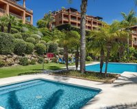 Resale - apartment - Málaga - Los Flamingos