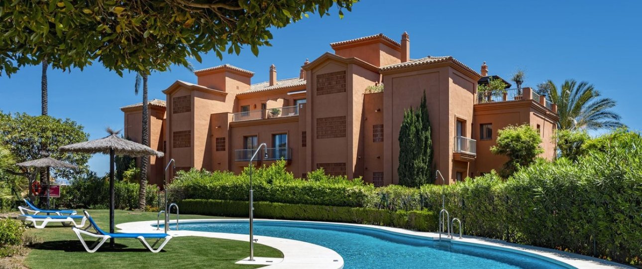 Resale - apartment - Málaga - Los Flamingos