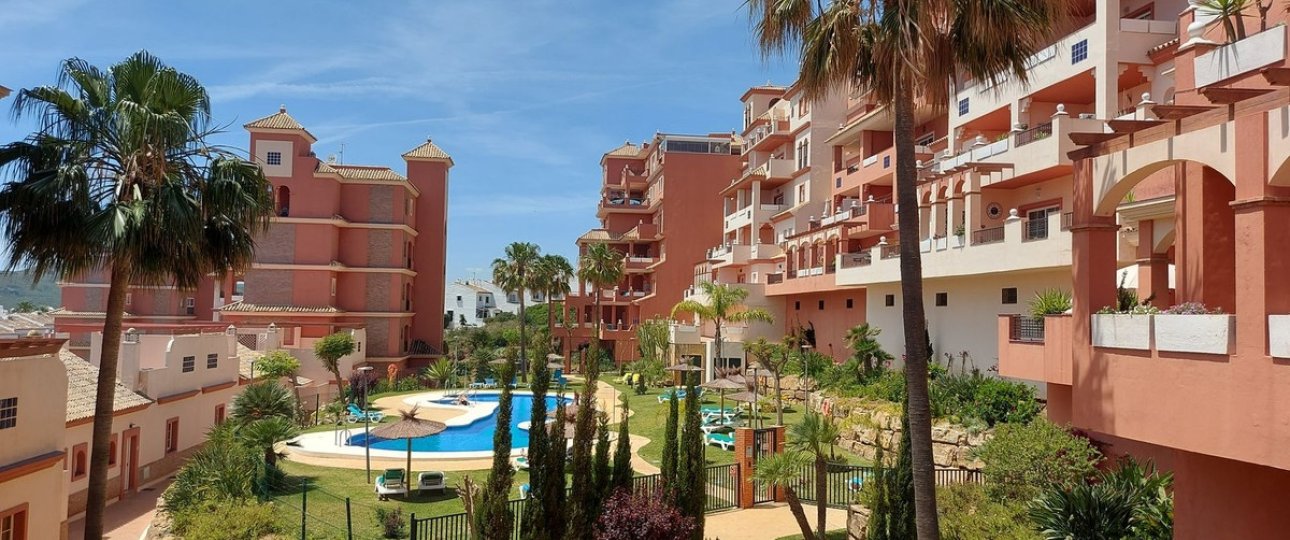 Resale - apartment - Manilva - La Duquesa