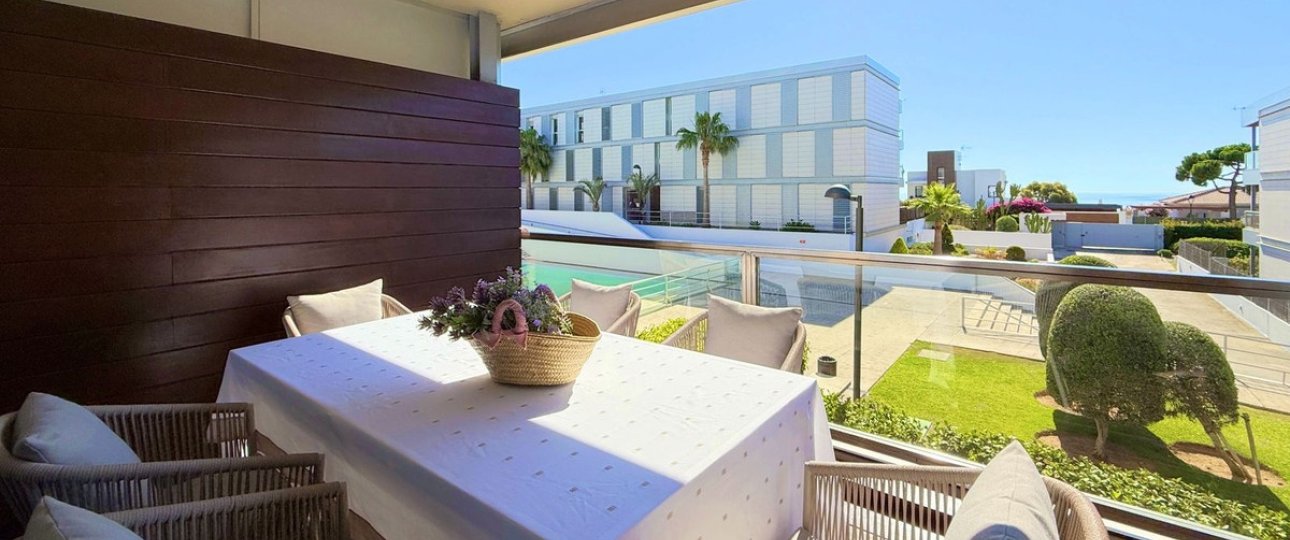 Resale - apartment - Manilva - La Duquesa