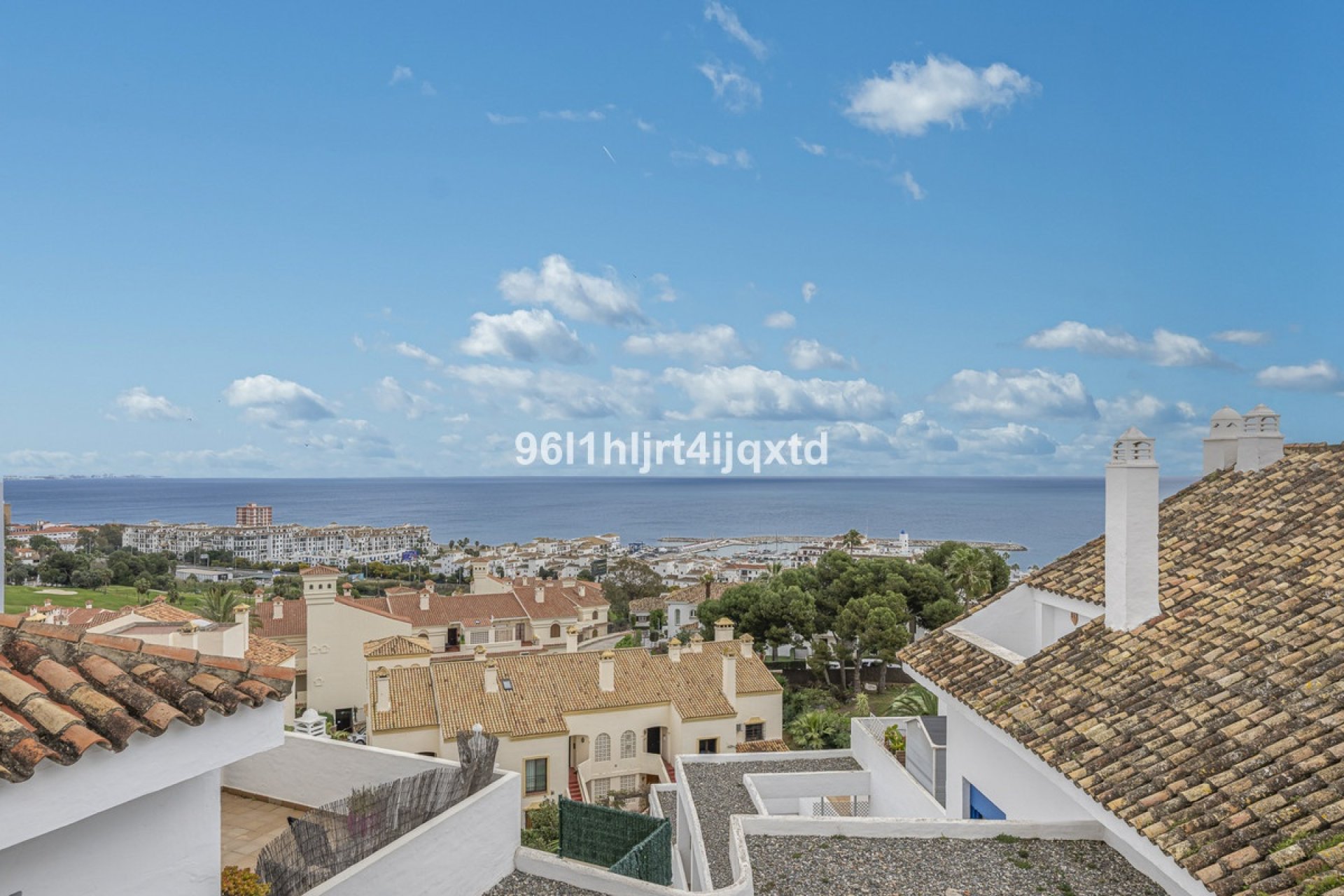 Resale - apartment - Manilva - La Duquesa