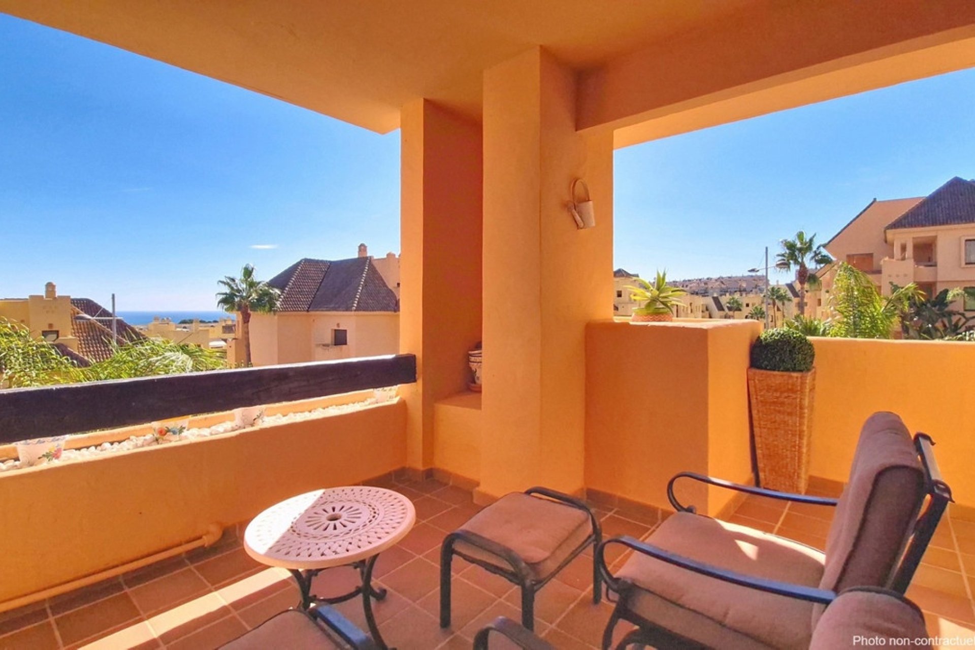 Resale - apartment - Manilva - La Duquesa