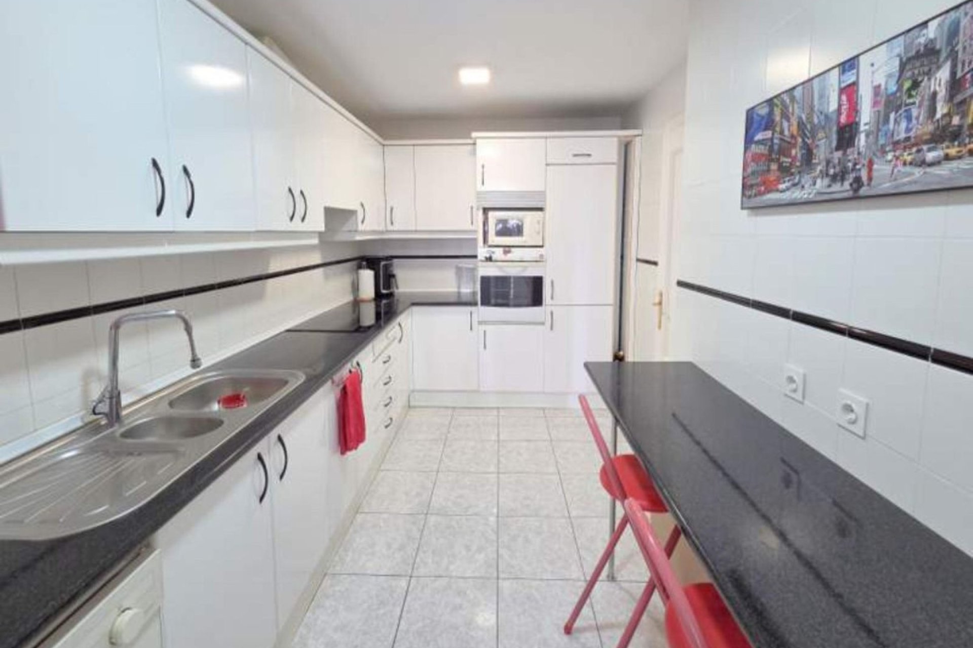 Resale - apartment - Manilva - La Duquesa