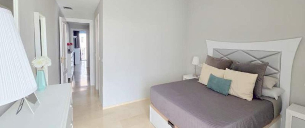 Resale - apartment - Manilva - La Duquesa