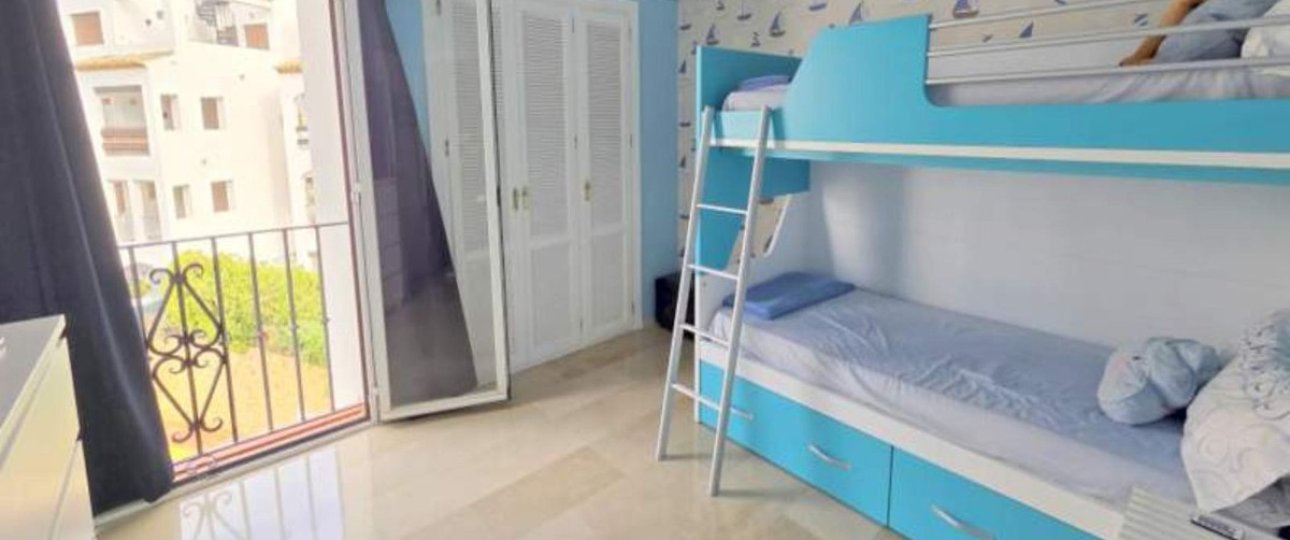 Resale - apartment - Manilva - La Duquesa