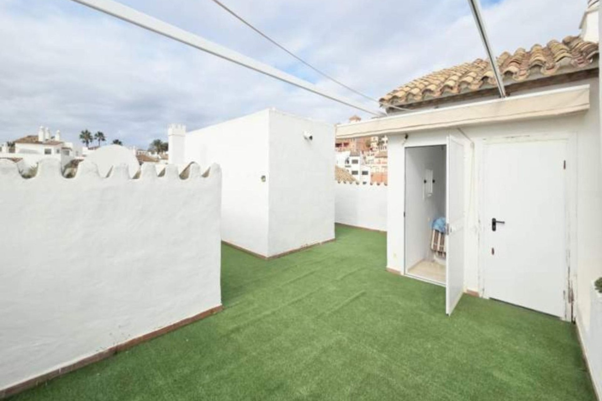 Resale - apartment - Manilva - La Duquesa