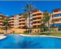 Resale - apartment - Manilva - La Duquesa