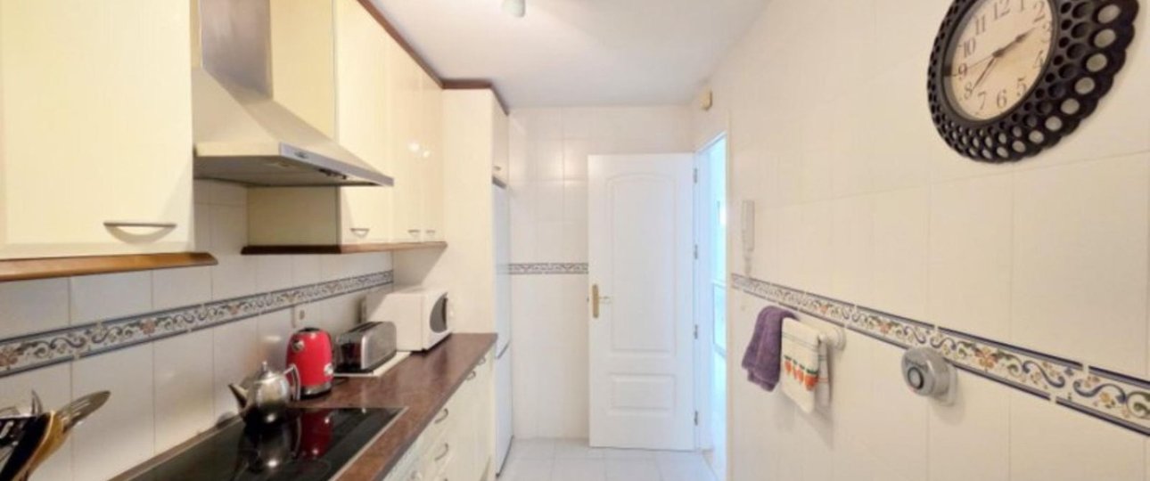 Resale - apartment - Manilva - La Duquesa