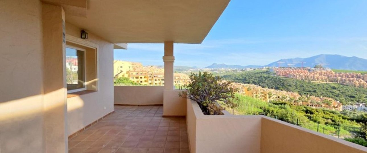 Resale - apartment - Manilva - La Duquesa