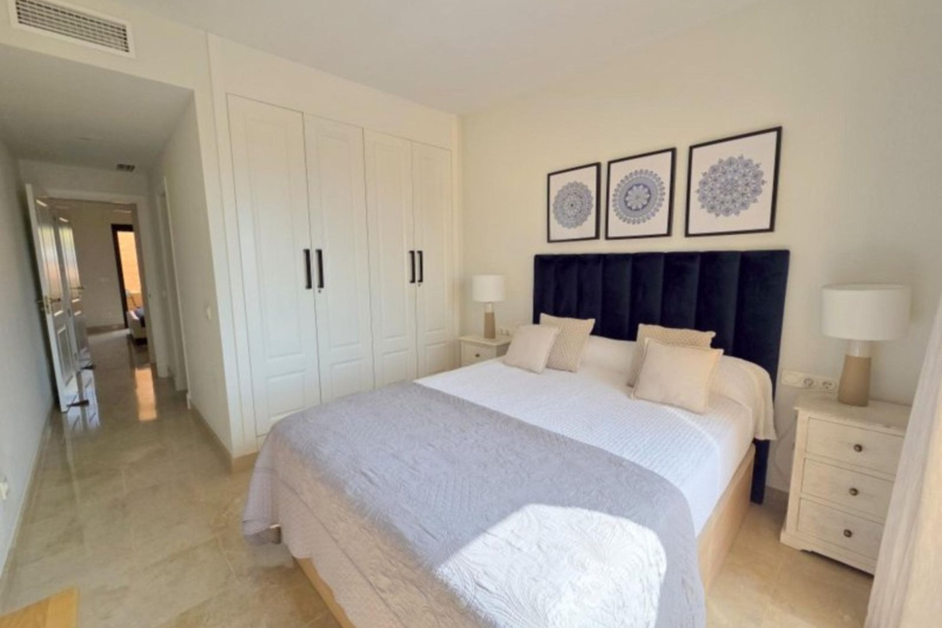 Resale - apartment - Manilva - La Duquesa