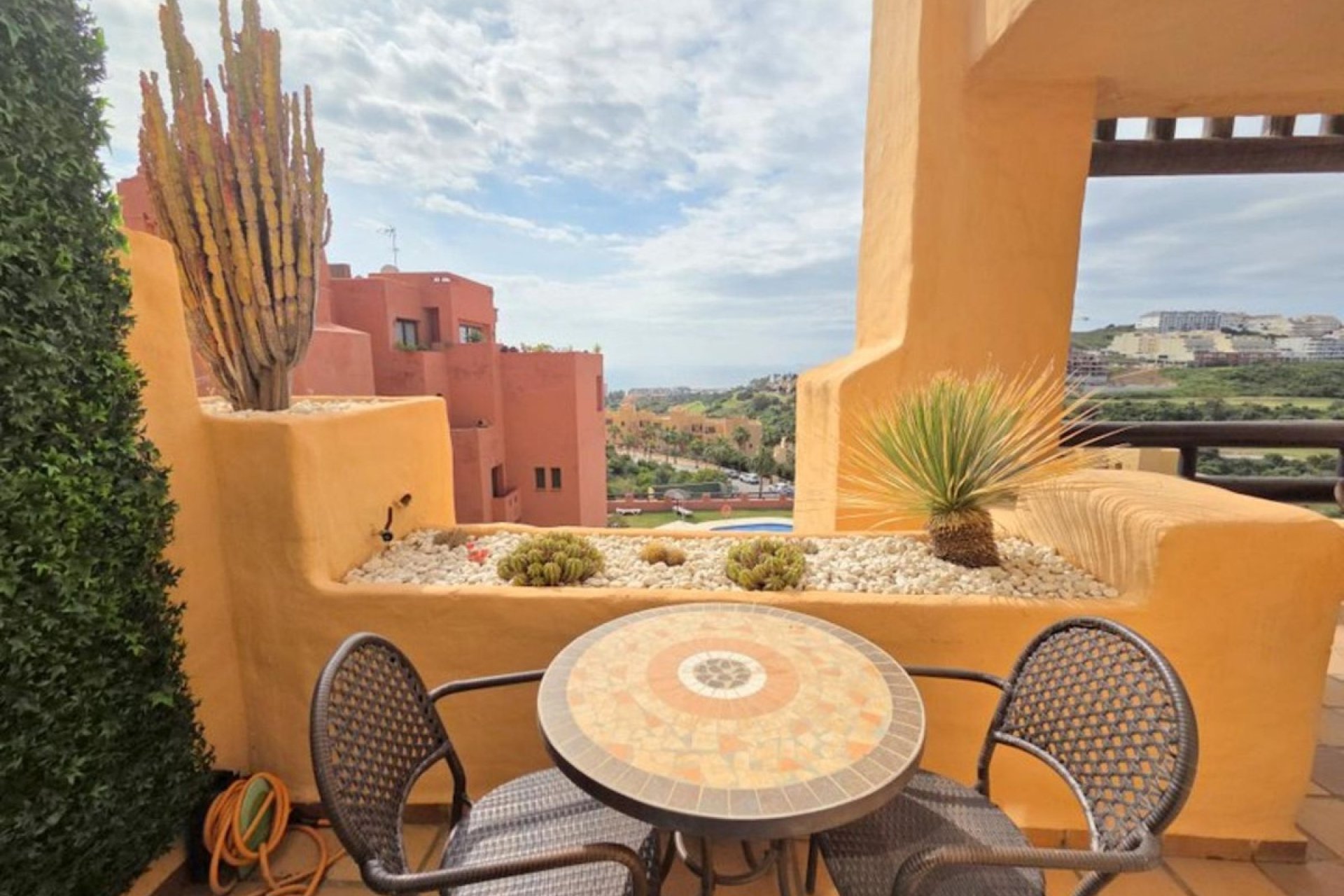 Resale - apartment - Manilva - La Duquesa