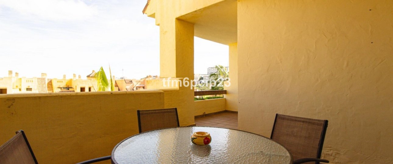 Resale - apartment - Manilva - La Duquesa