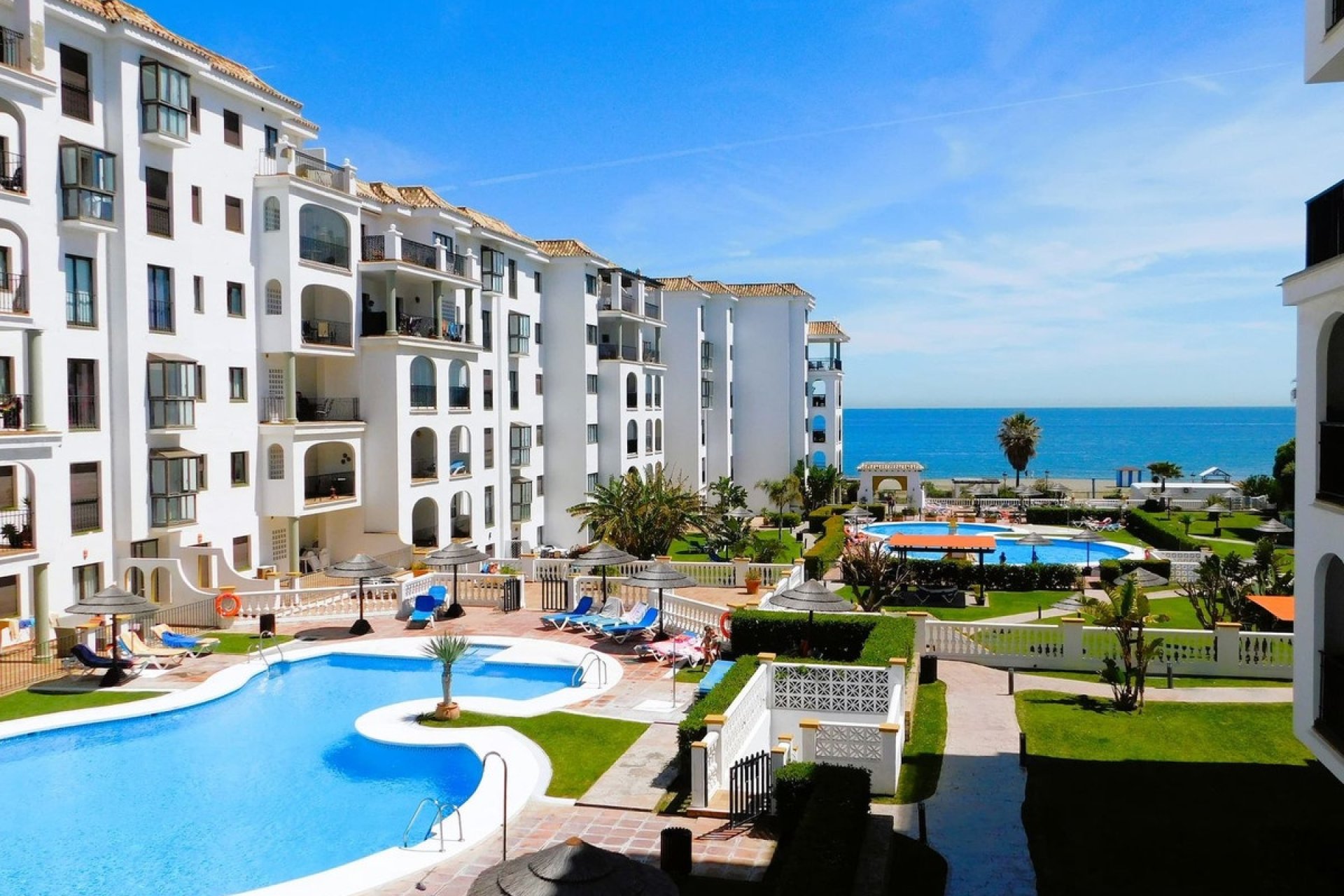 Resale - apartment - Manilva - La Duquesa