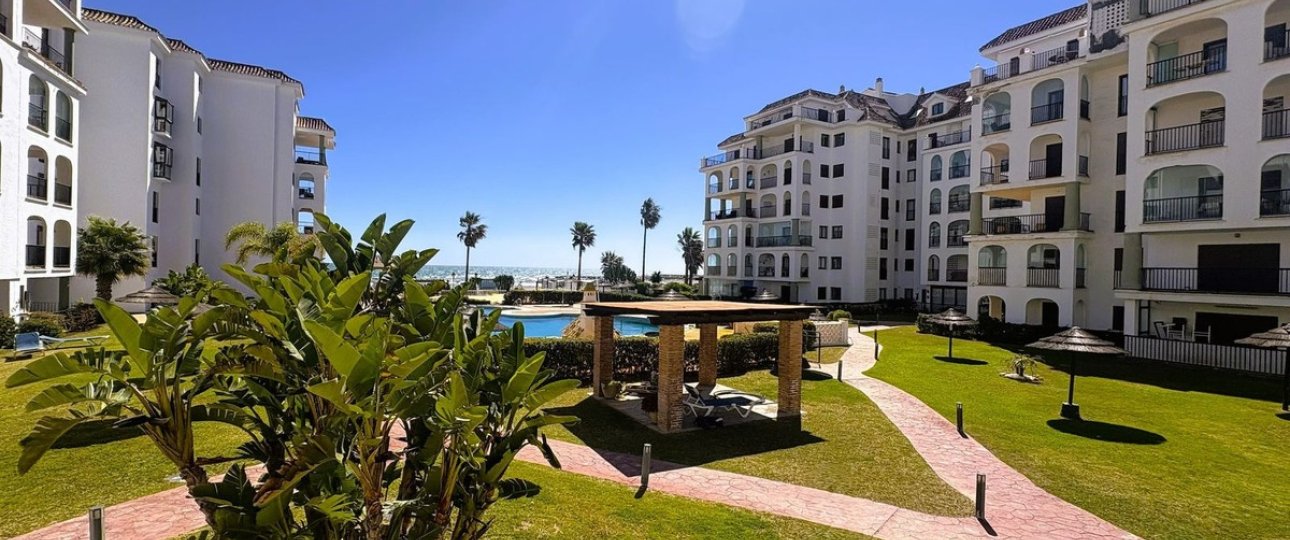 Resale - apartment - Manilva - La Duquesa