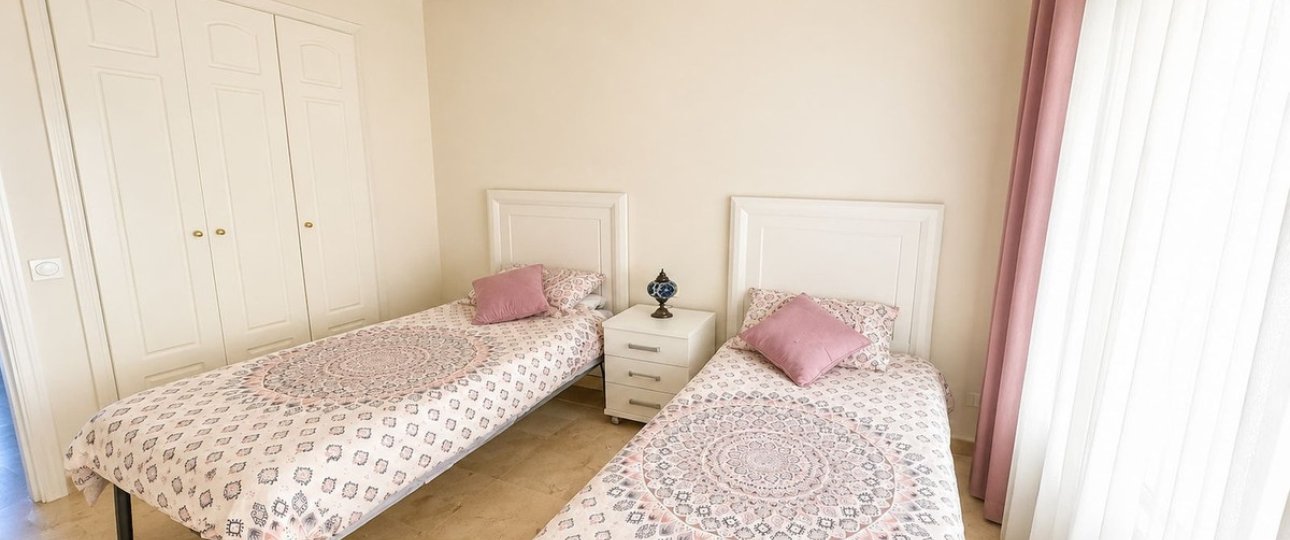 Resale - apartment - Manilva - La Duquesa