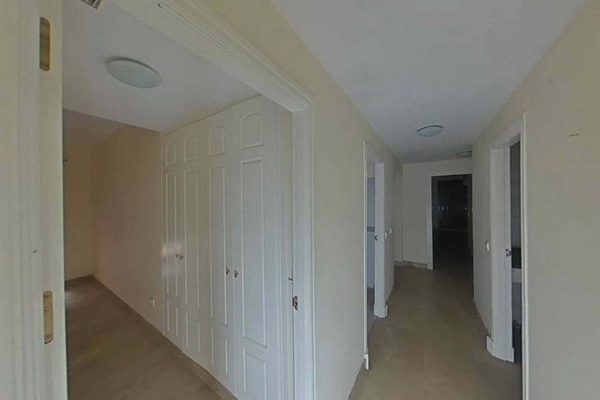 Resale - apartment - Manilva - La Duquesa