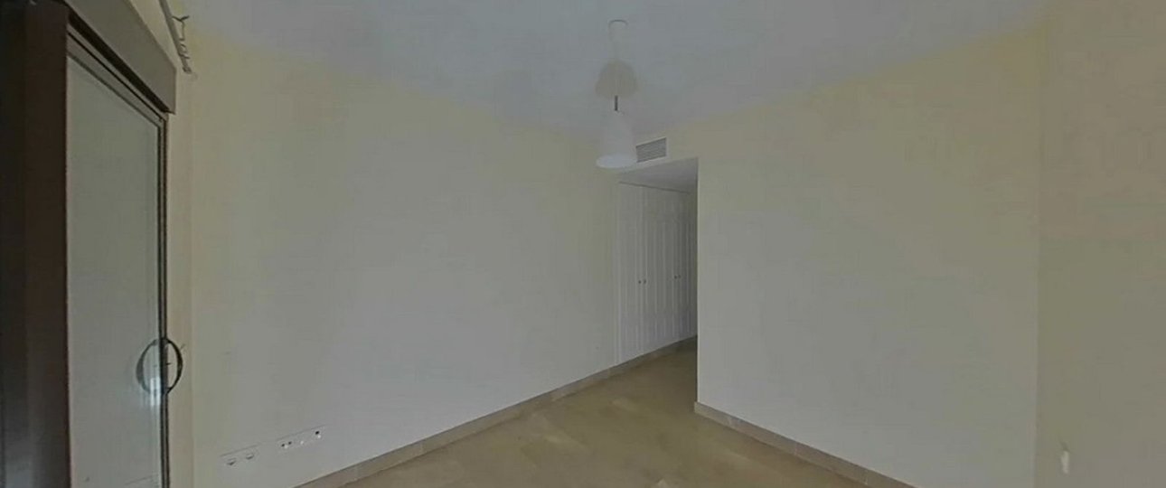 Resale - apartment - Manilva - La Duquesa