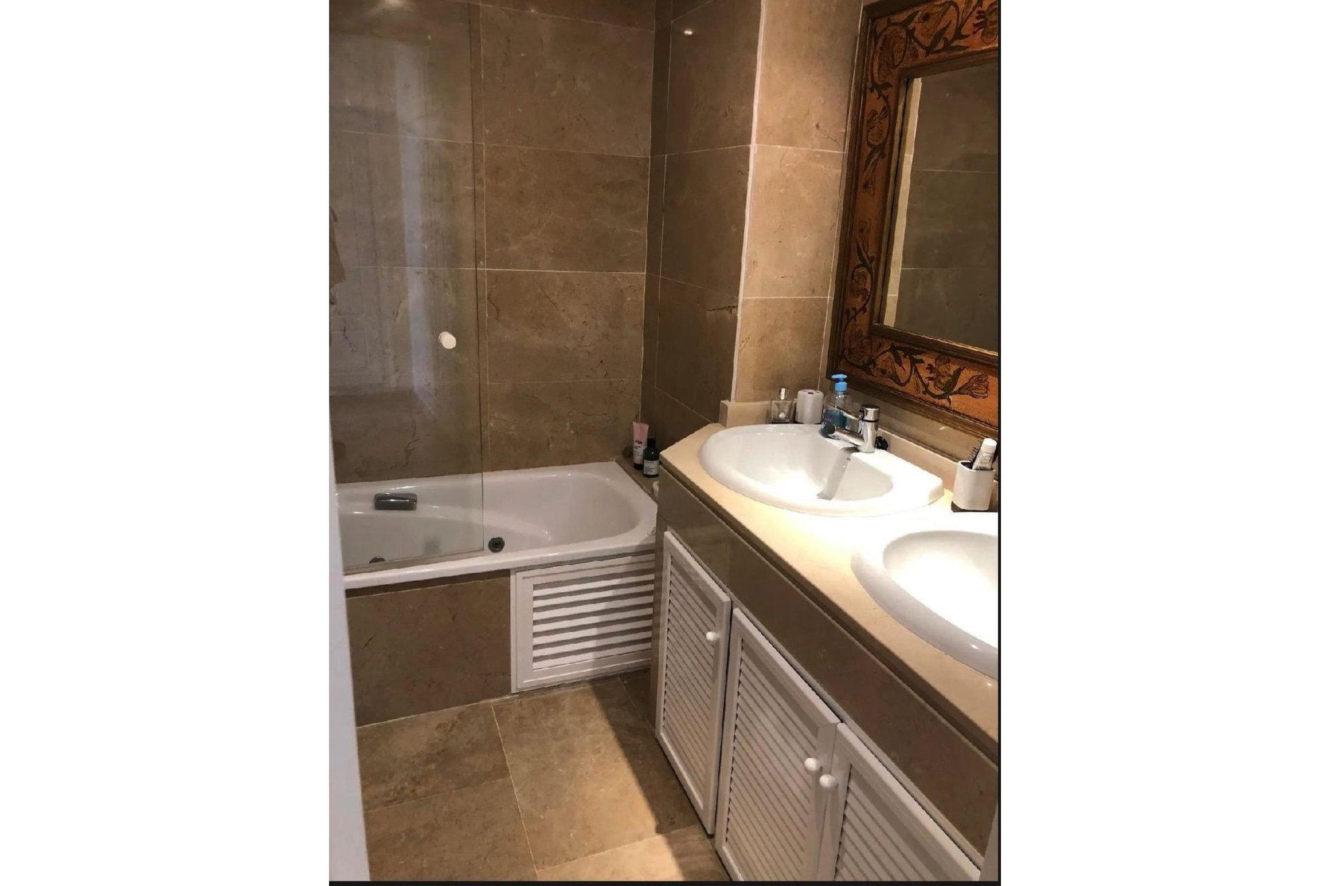 Resale - apartment - Manilva - La Duquesa