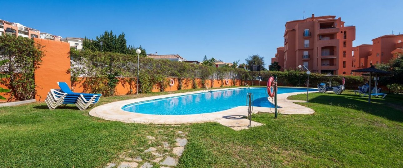 Resale - apartment - Manilva - La Duquesa