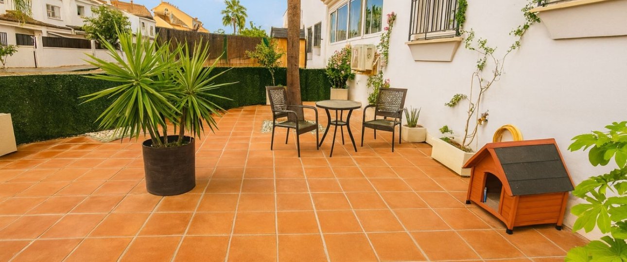 Resale - apartment - Manilva - La Duquesa