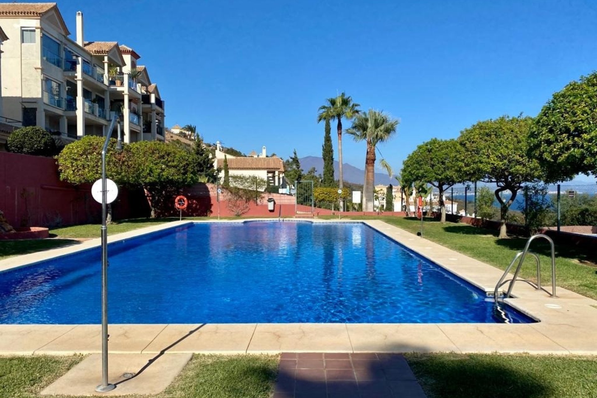 Resale - apartment - Manilva - Manilva Centro