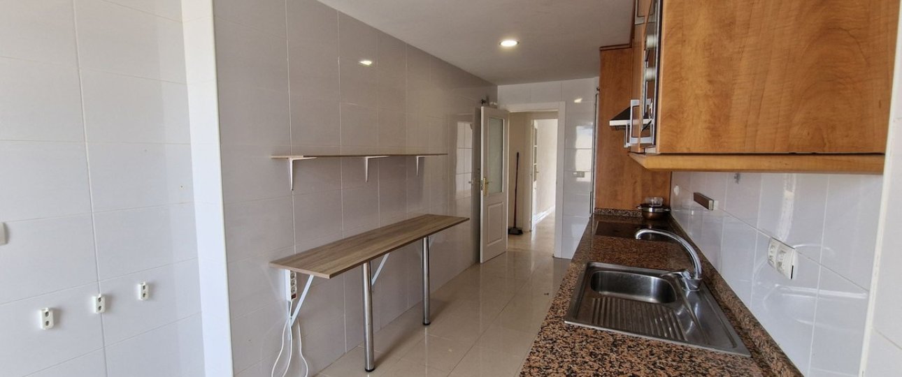 Resale - apartment - Manilva - Manilva Centro