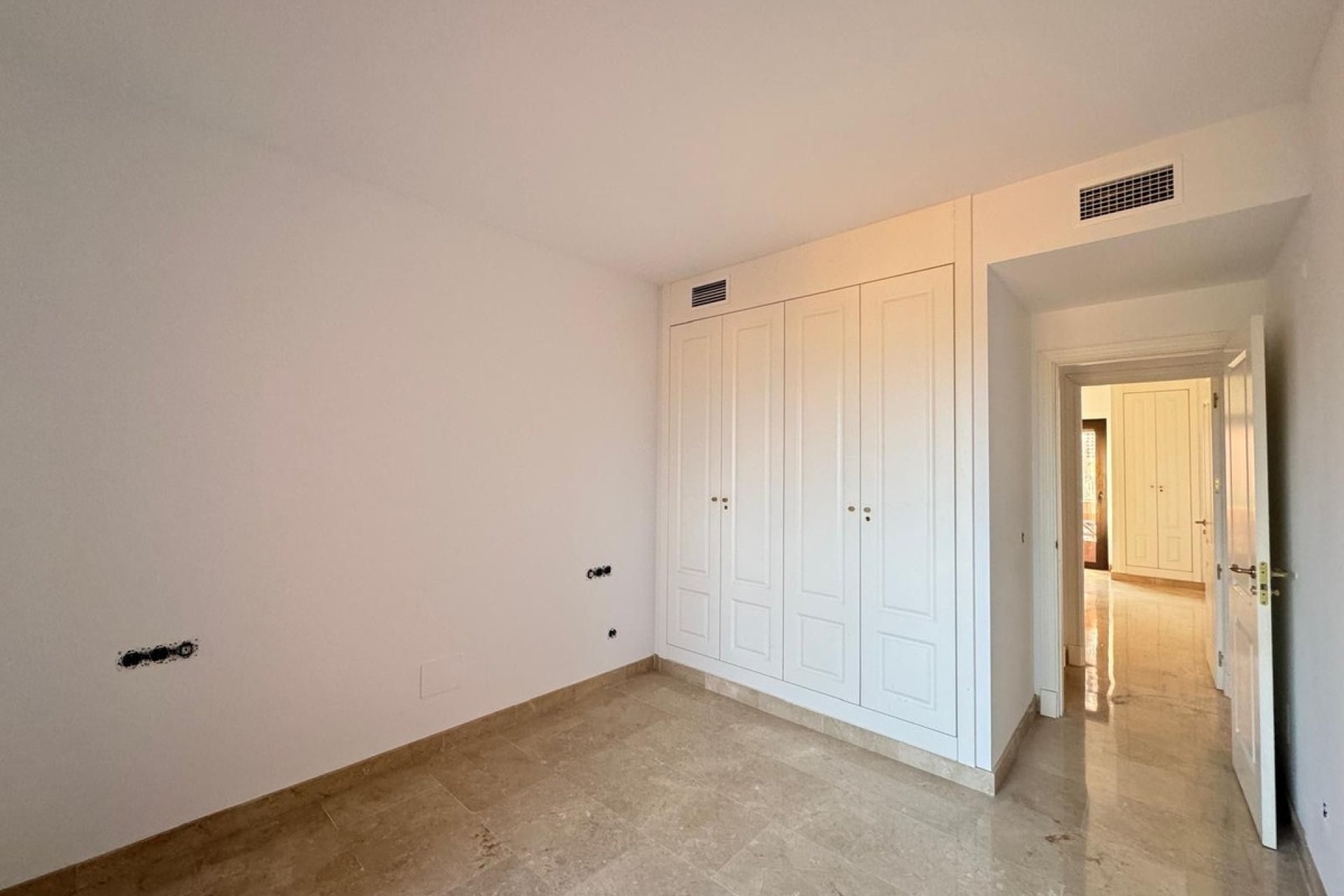 Resale - apartment - Manilva - San Luis de Sabinillas