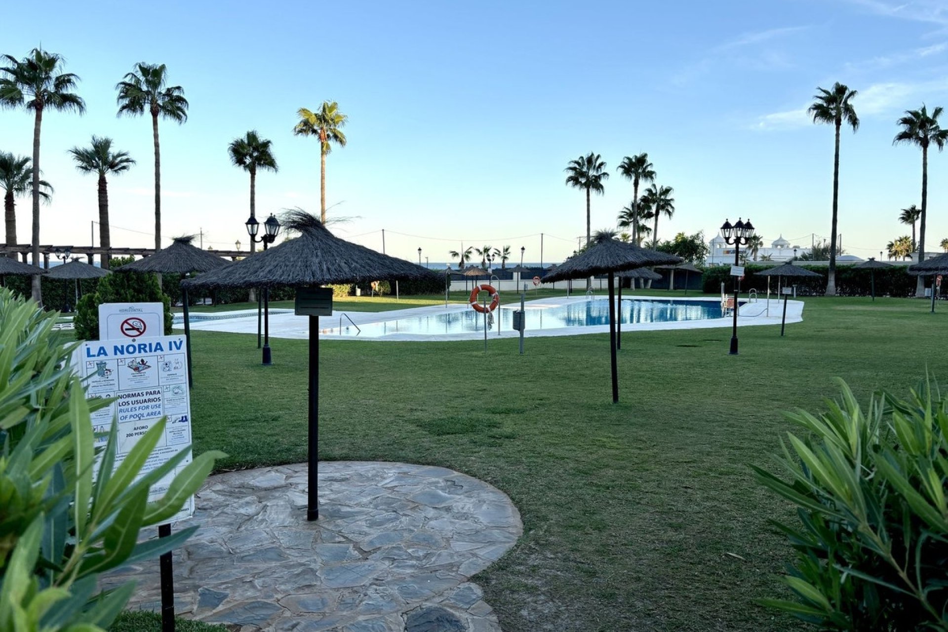 Resale - apartment - Manilva - San Luis de Sabinillas