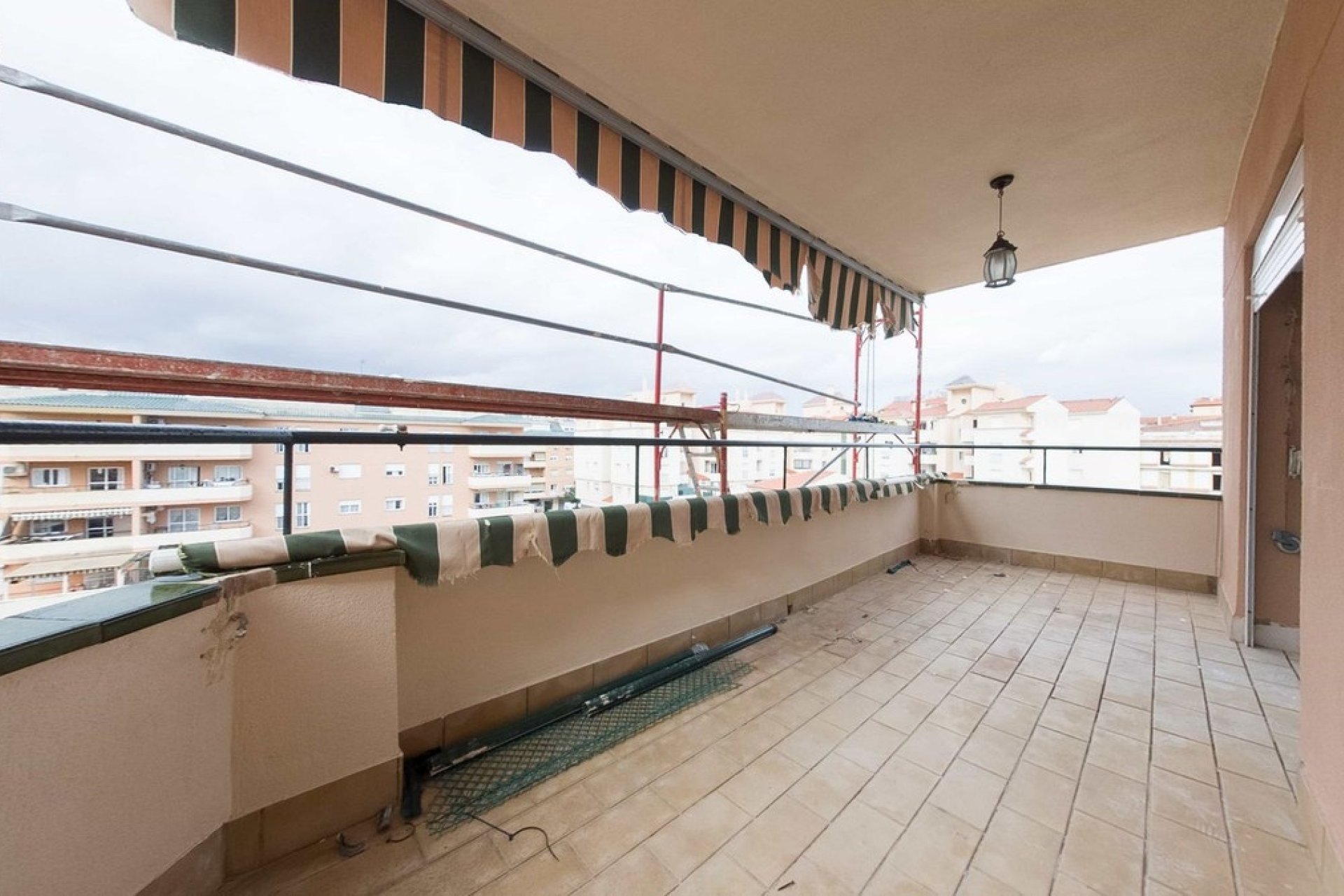 Resale - apartment - Manilva - San Luis de Sabinillas