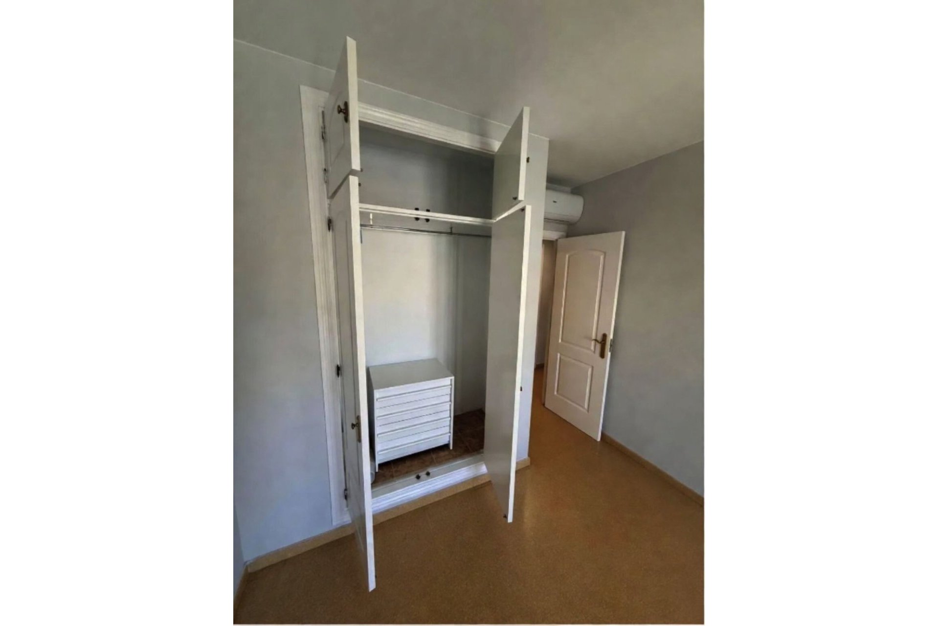 Resale - apartment - Manilva - San Luis de Sabinillas