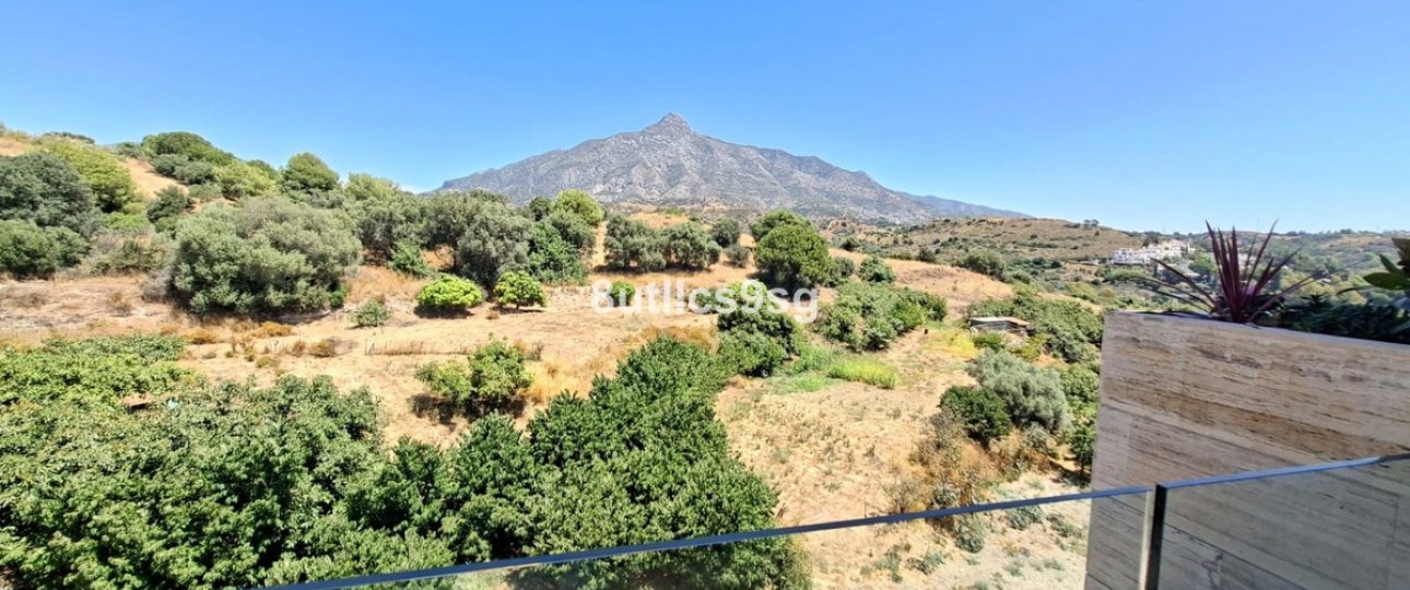 Resale - apartment - Marbella - Aloha