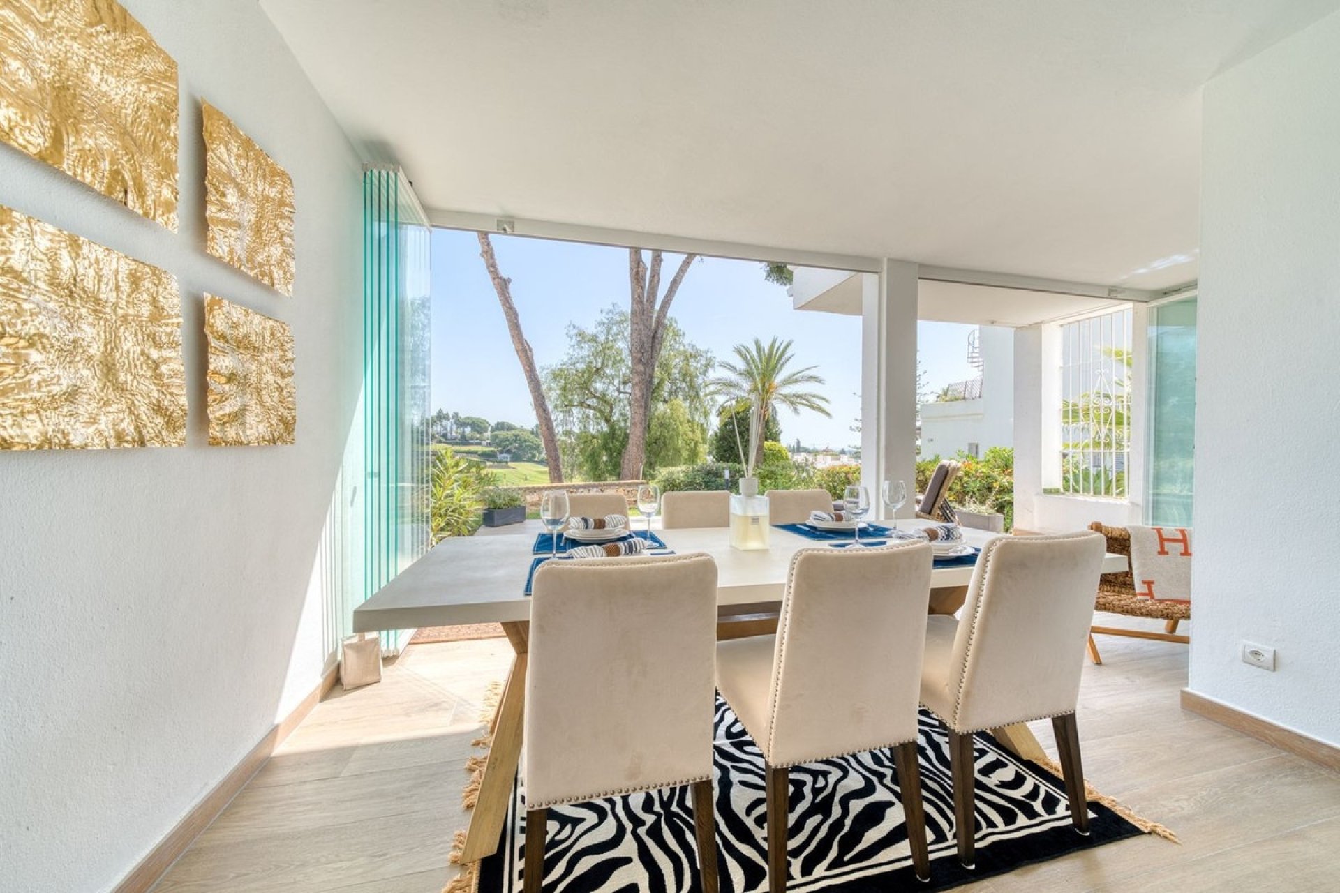 Resale - apartment - Marbella - Aloha