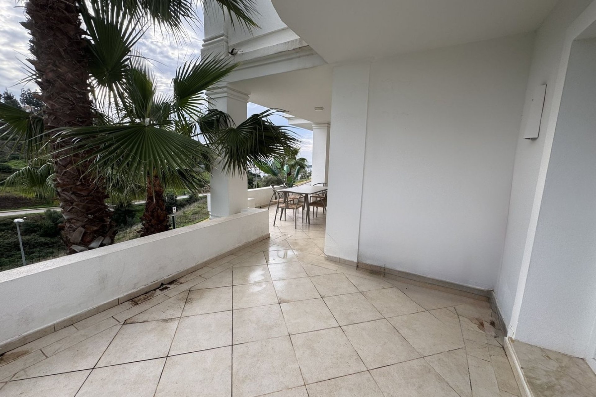 Resale - apartment - Marbella - Aloha
