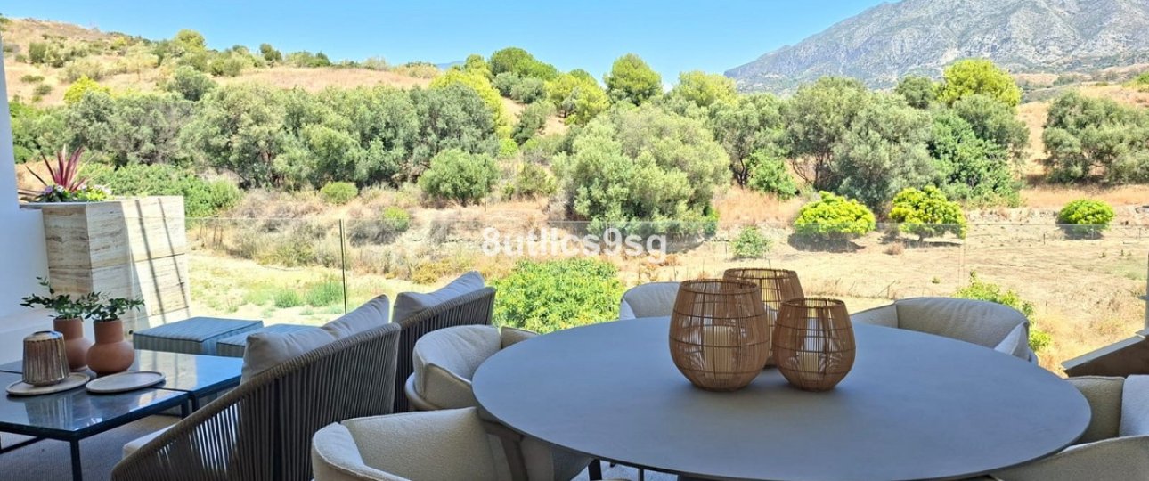 Resale - apartment - Marbella - Aloha