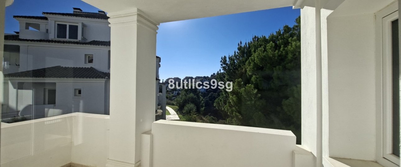 Resale - apartment - Marbella - Aloha