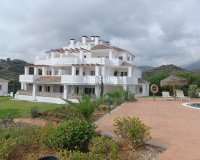 Resale - apartment - Marbella - Aloha