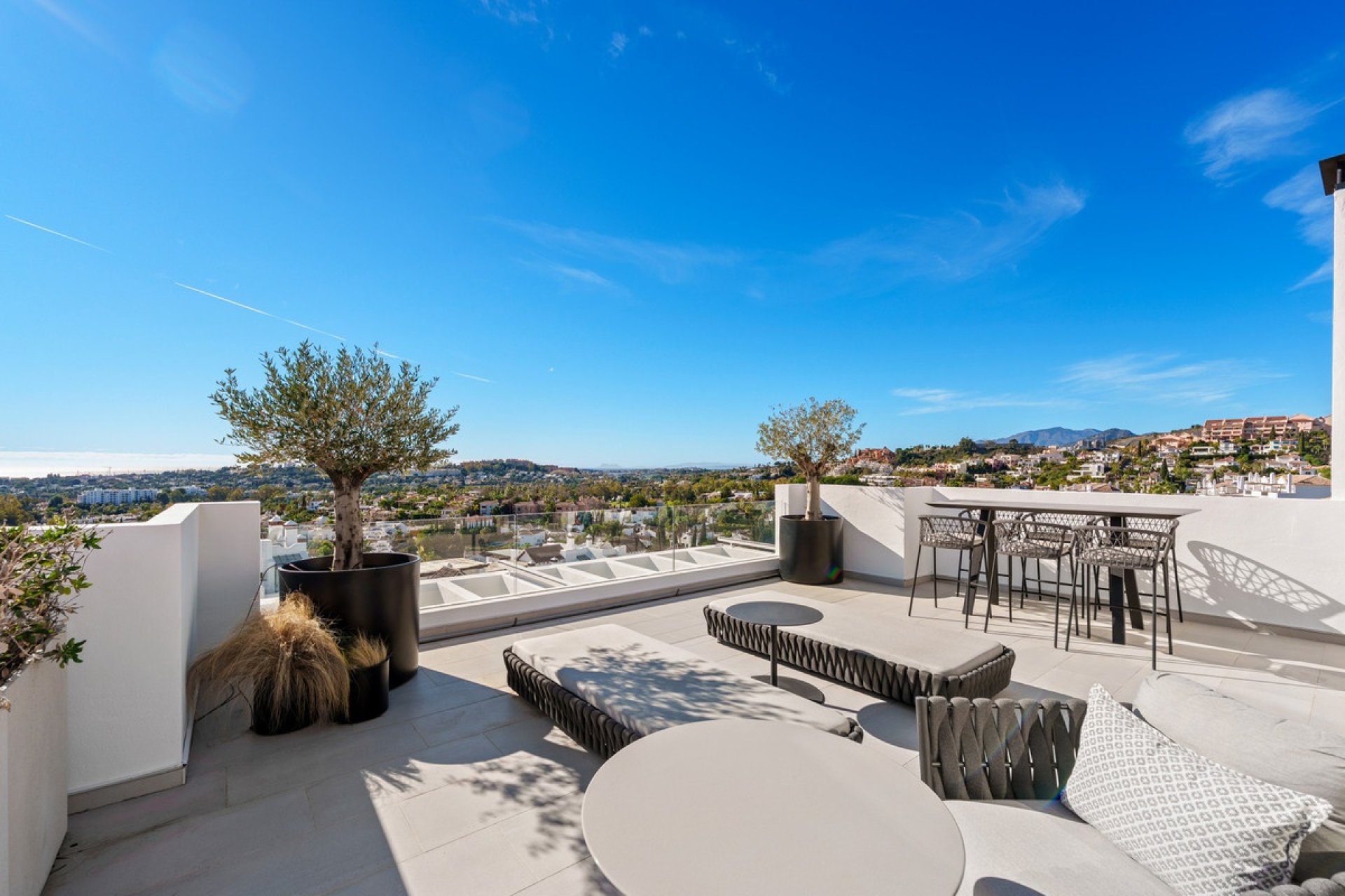 Resale - apartment - Marbella - Aloha