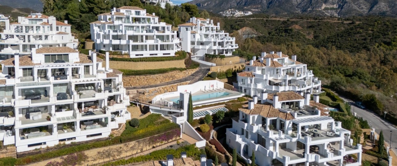 Resale - apartment - Marbella - Aloha