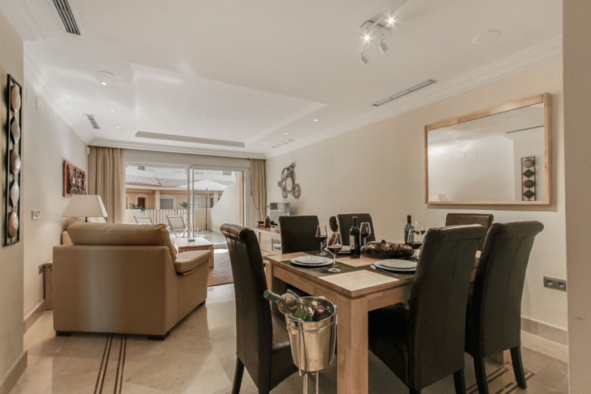 Resale - apartment - Marbella - Aloha