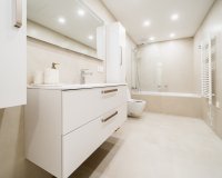 Resale - apartment - Marbella - Aloha