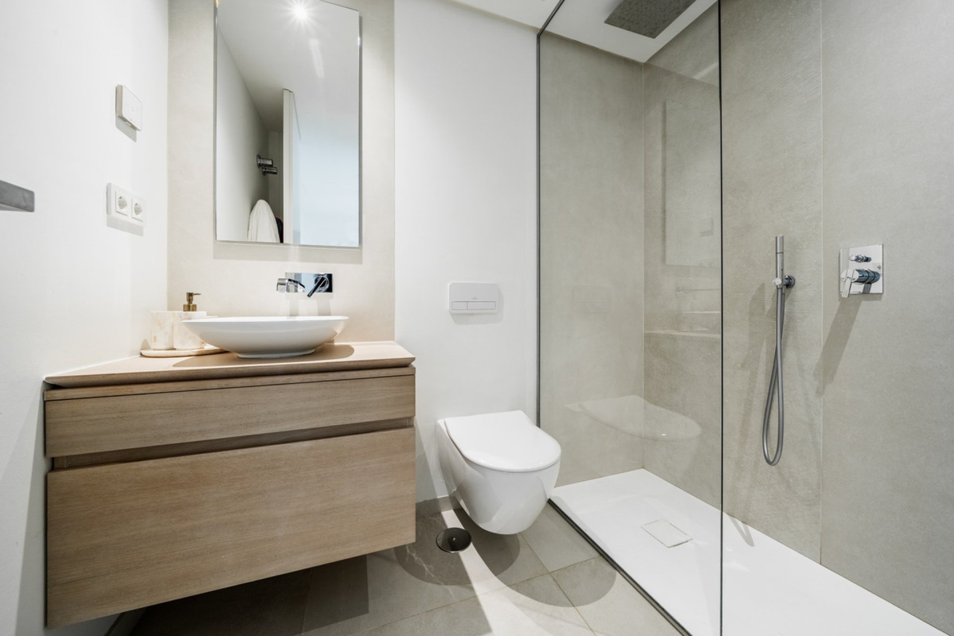 Resale - apartment - Marbella - Aloha
