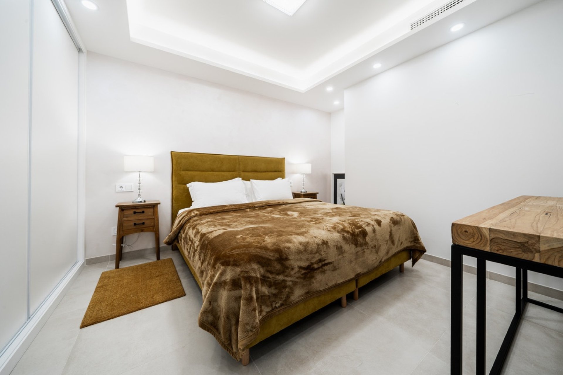 Resale - apartment - Marbella - Aloha