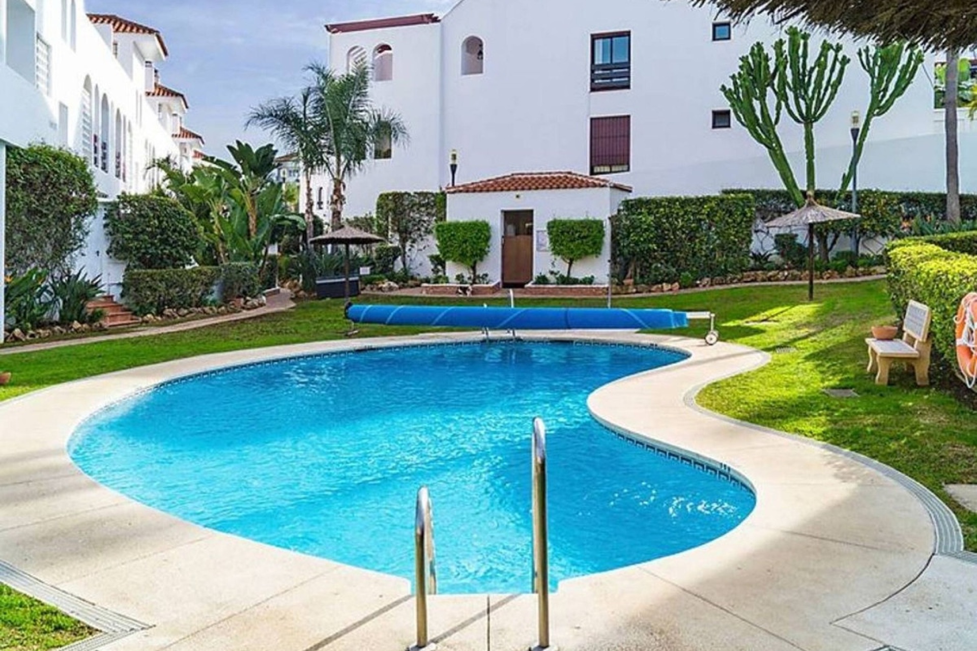 Resale - apartment - Marbella - Aloha