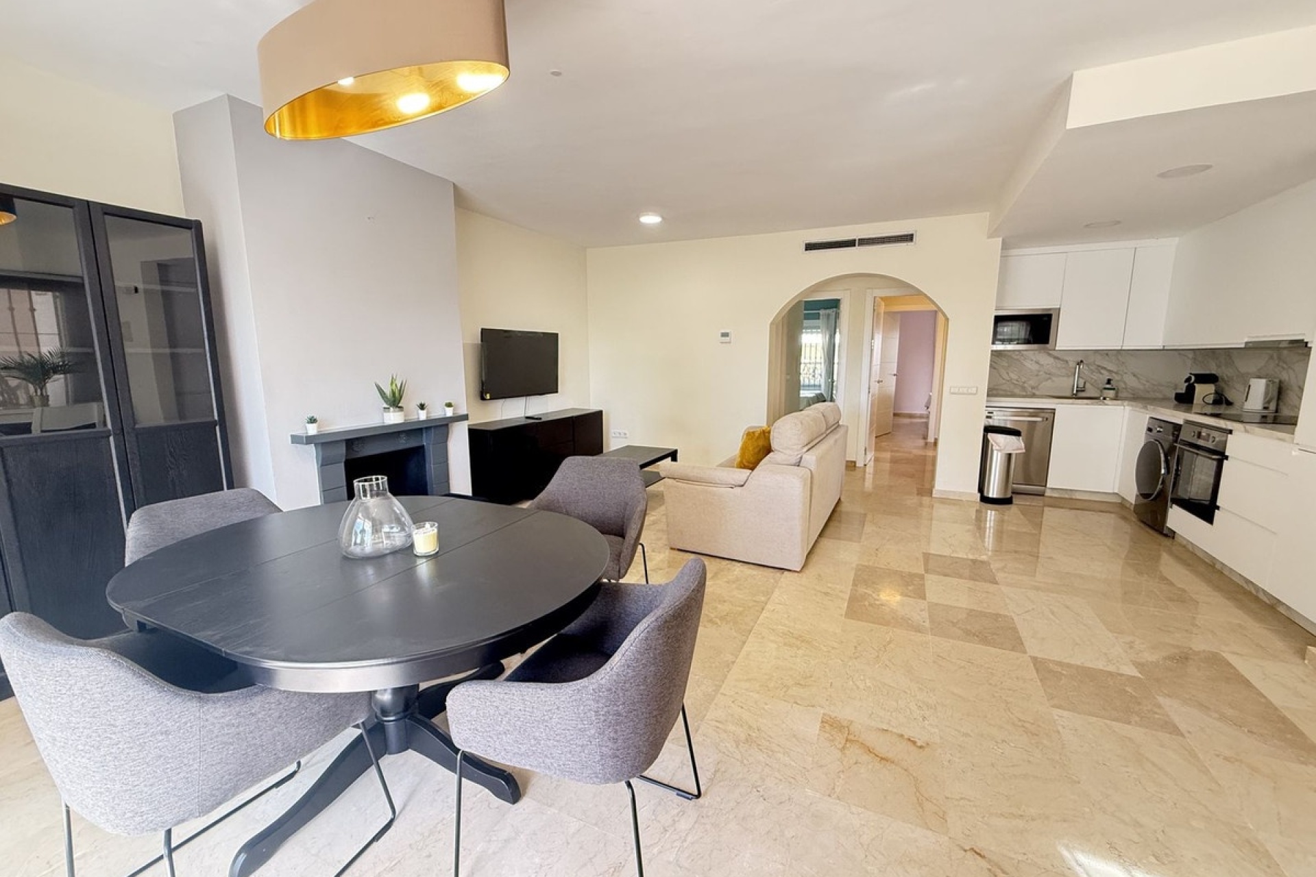 Resale - apartment - Marbella - Aloha