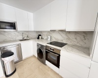 Resale - apartment - Marbella - Aloha