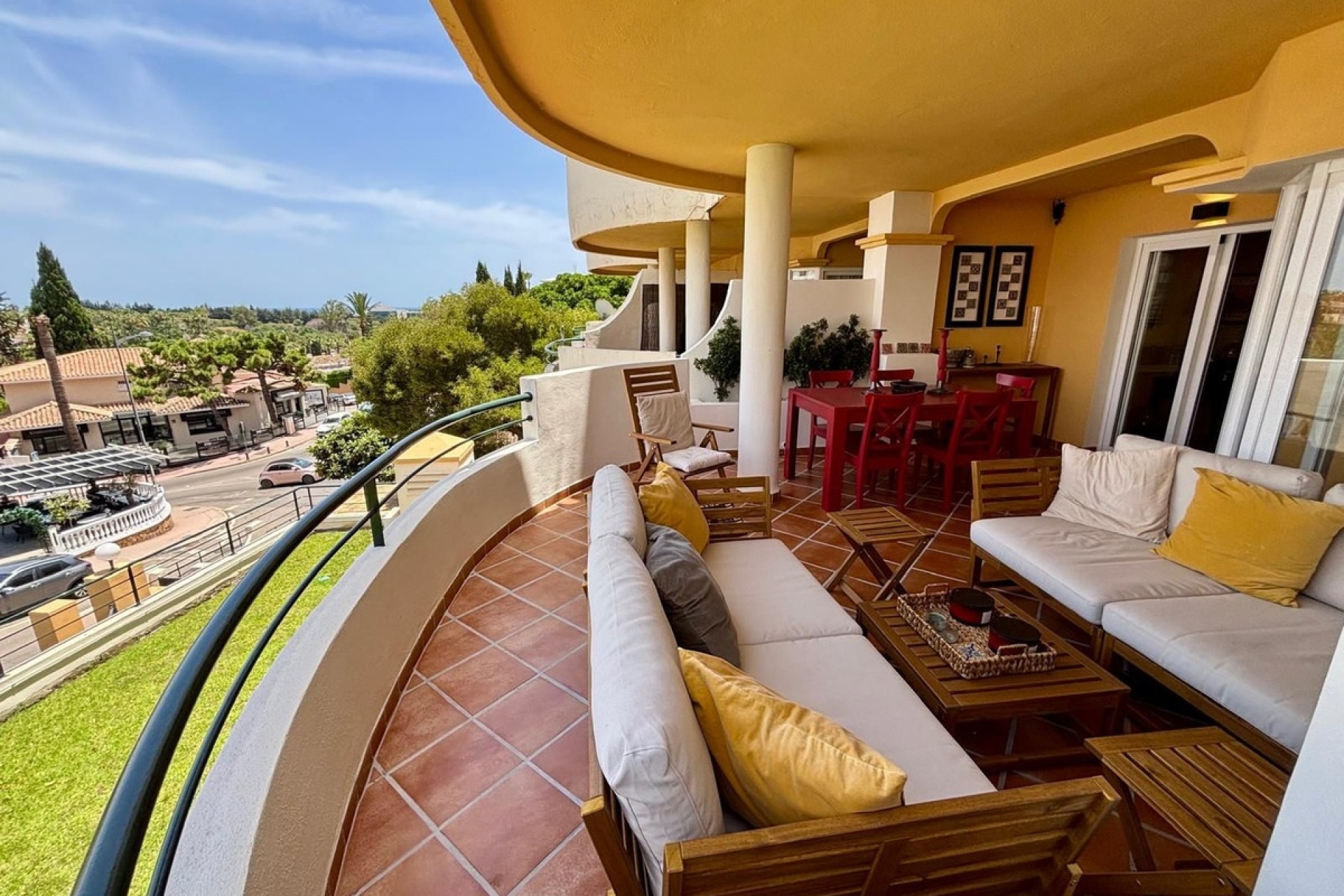 Resale - apartment - Marbella - Aloha