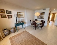 Resale - apartment - Marbella - Aloha