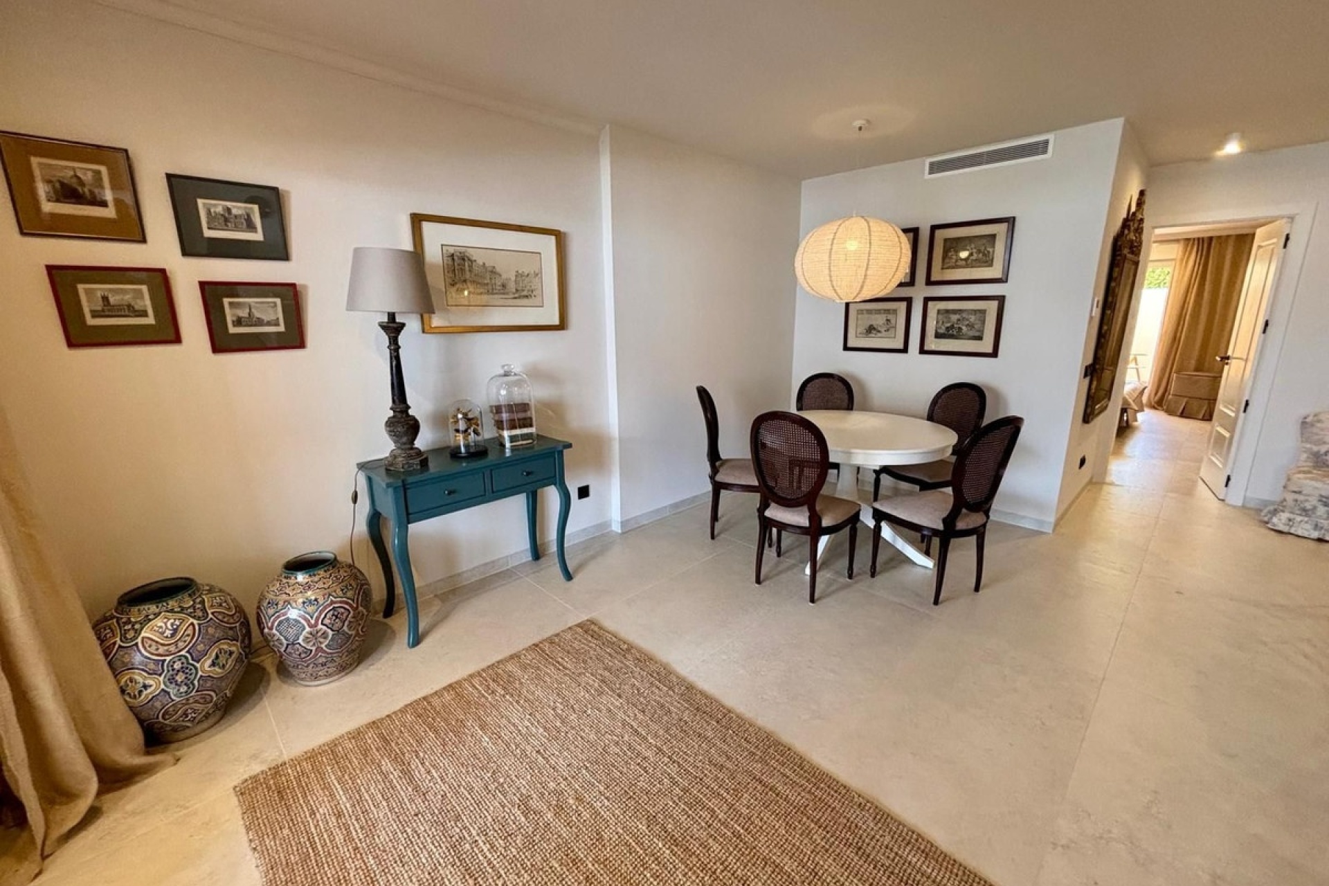 Resale - apartment - Marbella - Aloha